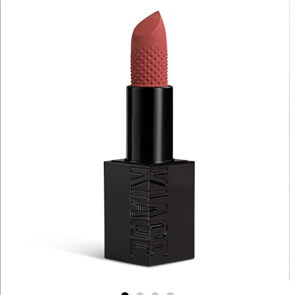Il Makiage Matte Lipstick
